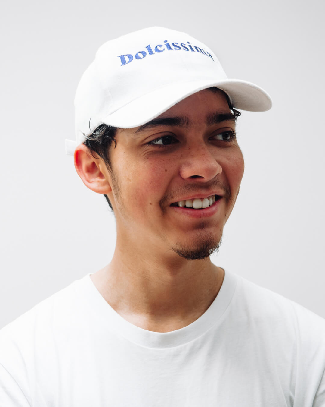 Dolcissima | White Embroidered Slogan Cap