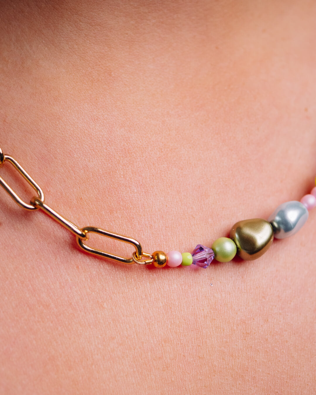 Il Sole | Handmade Vegan Pearl & Chain Necklace
