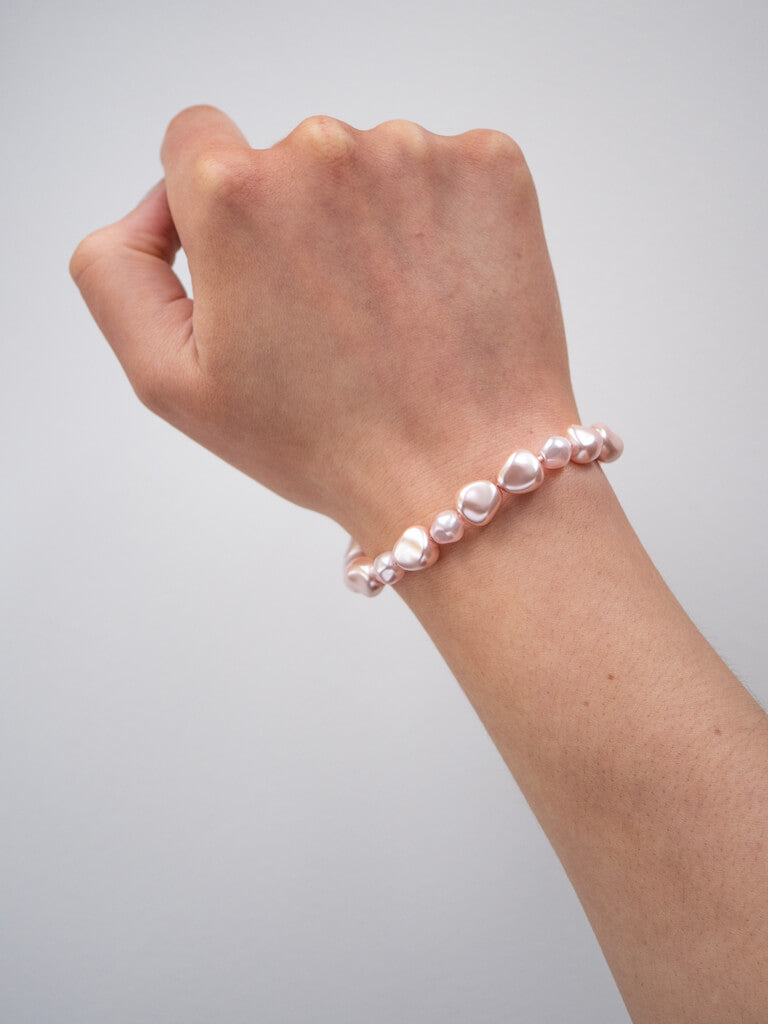 La Rosa | Handmade Pink Vegan Pearl Bracelet