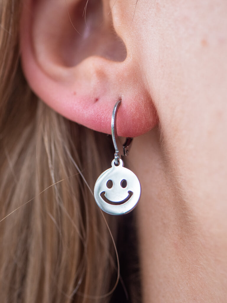 Felice | Stainless Steel Smiley Huggie Hoop Earrings